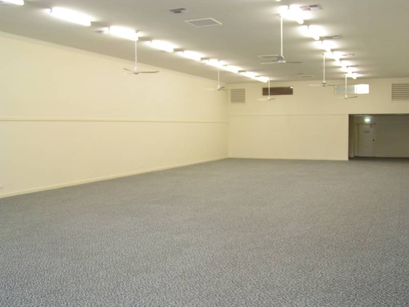 COMMERCIAL LEASE Picture 2