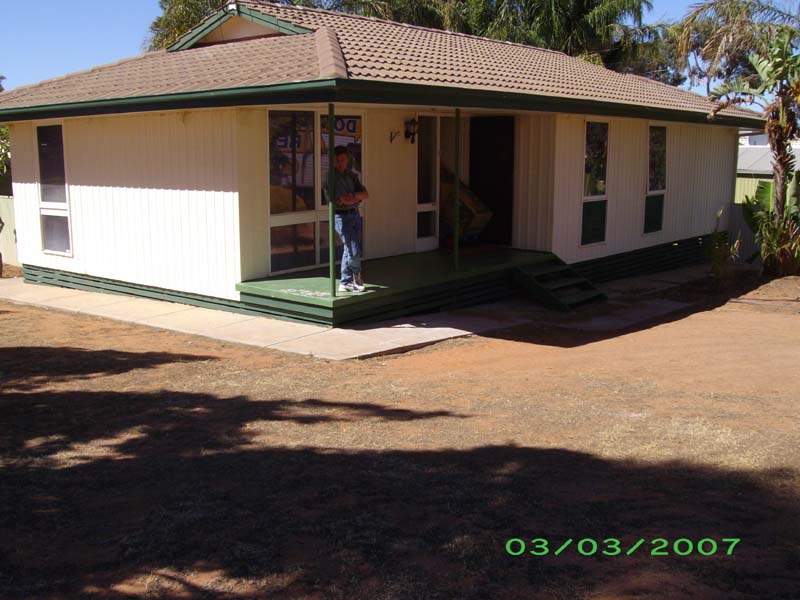 3 Bedroom partly furnished Picture 1