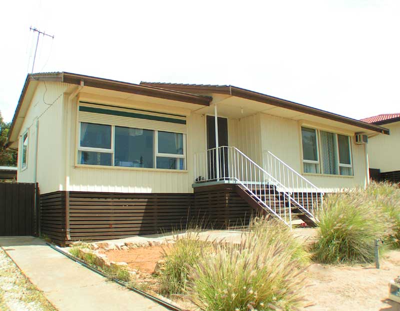 A PERFECT PLACE TO START Picture 1