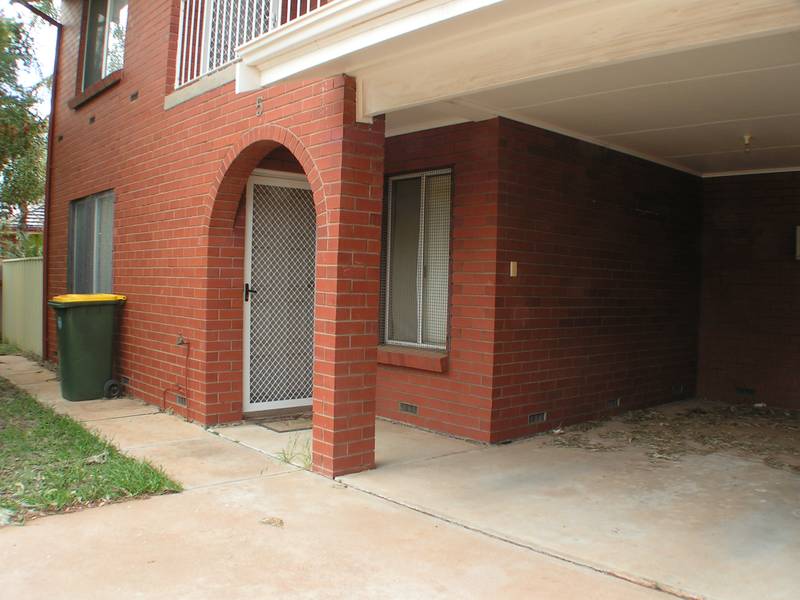 TWO BEDROOM UNIT Picture 1