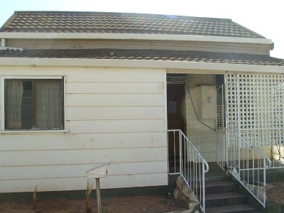 3 Bedroom property with large lounge / kitchen area. Picture 3 Bedroom property with large lounge / kitchen area. Picture