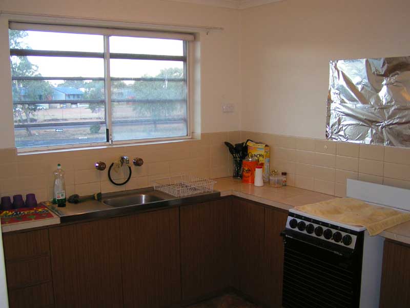 2 Bedroom partly furnished downstairs unit Picture 3