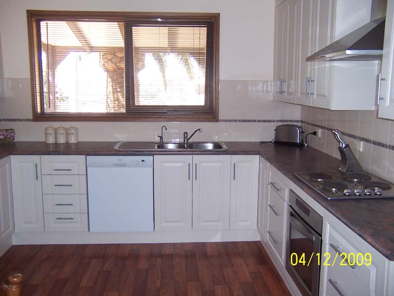 3 Bedroom Family home Picture 2