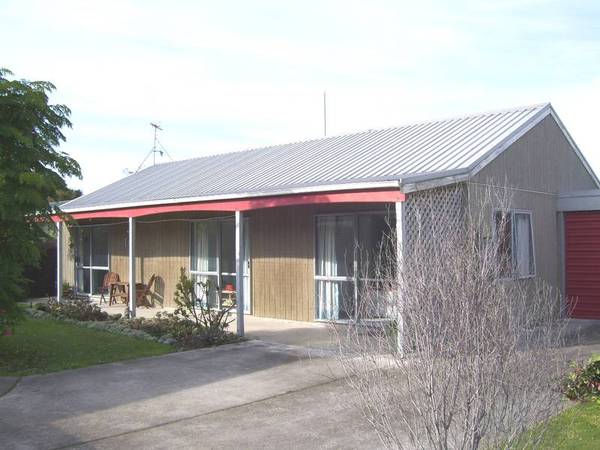 CITY LIGHTS AT NIGHT Picture 2