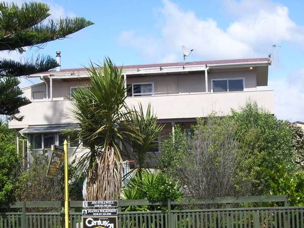 YOU'VE GOT THE LOT HERE Picture 2