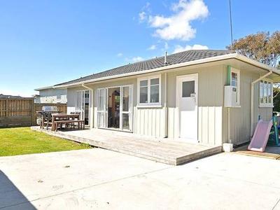 BEACH HOME $35,000 UNDER GV Picture BEACH HOME $35,000 UNDER GV Picture