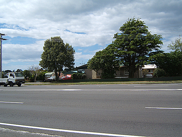 HIGH PROFILE Picture 3