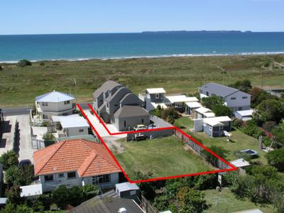 BUILD BY THE BEACH Picture BUILD BY THE BEACH Picture