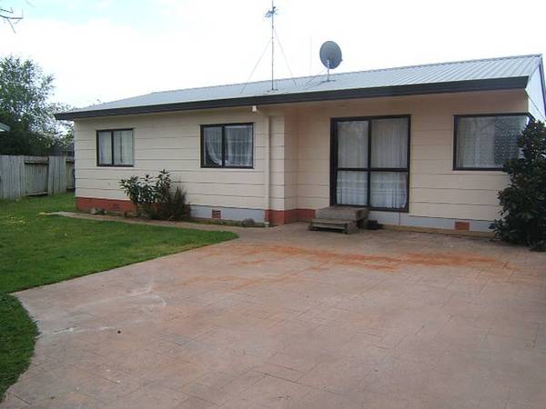 PRICE BUSTER! Picture 1