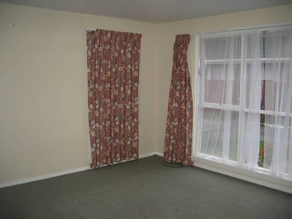 Sunny Two Bedroom Unit Picture Sunny Two Bedroom Unit Picture