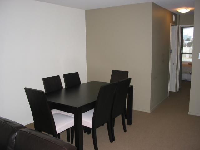 Luxury Two Bedroom Apartment Picture 2