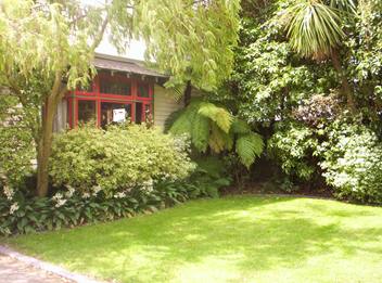 Gorgeous Character Home with 5 Bedrooms! Picture