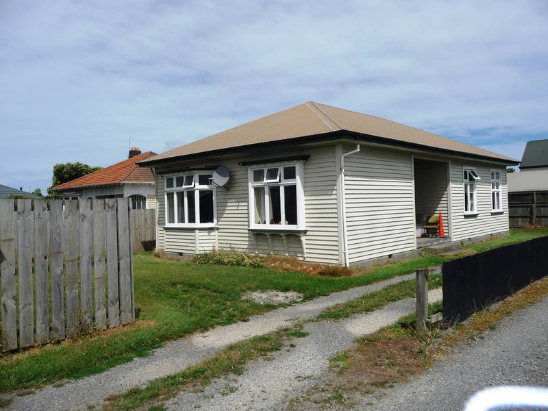 Fantastic Location!!! Picture 1