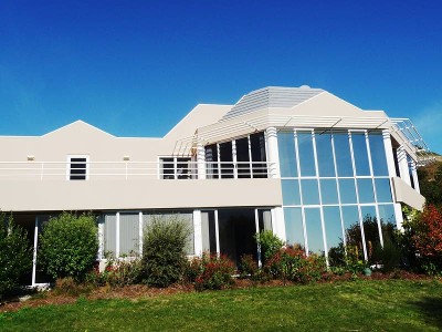 Four Bedroom Executive House with Stunning Views Picture Four Bedroom Executive House with Stunning Views Picture