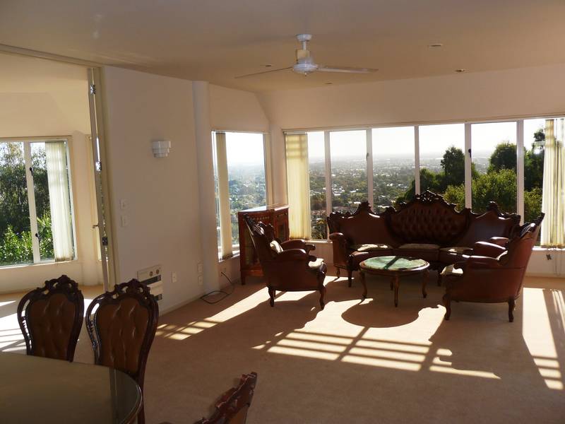 Four Bedroom Executive House with Stunning Views Picture 2