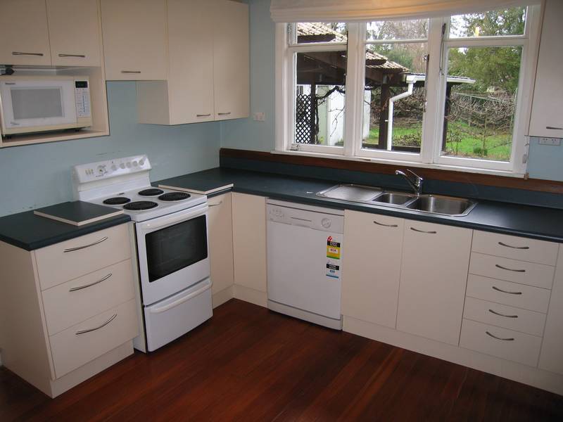 Brookside Burnside Best Side Picture 3