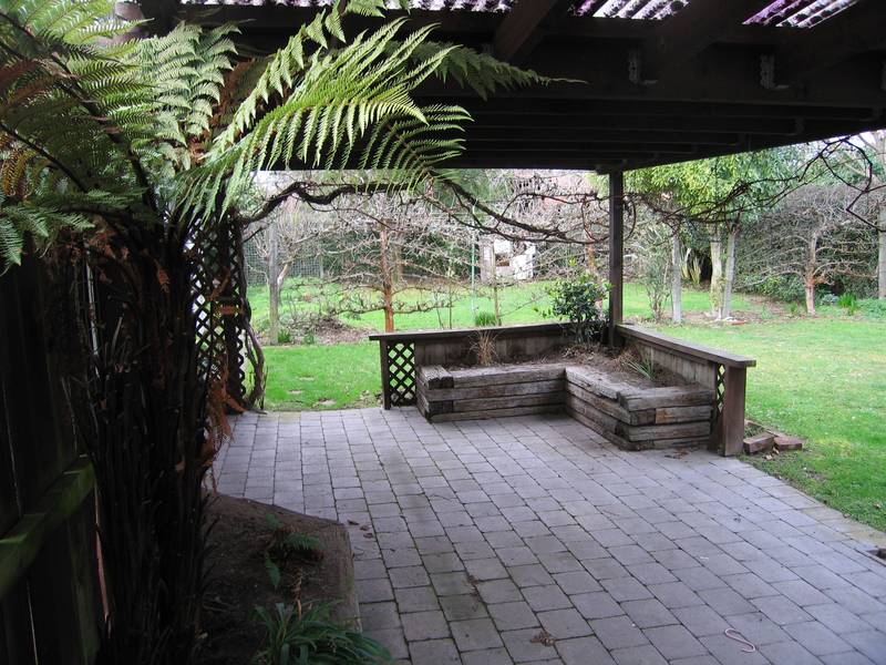 Brookside Burnside Best Side Picture 2