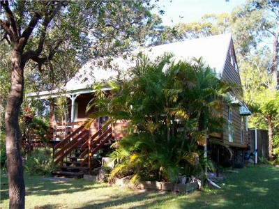 COAST ROAD COTTAGE - FULLY FURNISHED Picture COAST ROAD COTTAGE - FULLY FURNISHED Picture