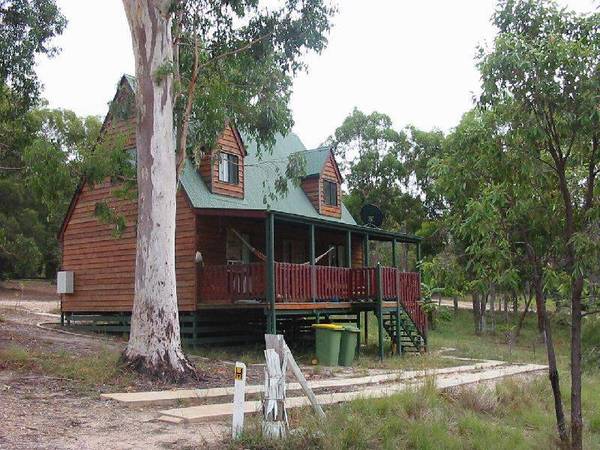 Cosy Cottage Picture 1