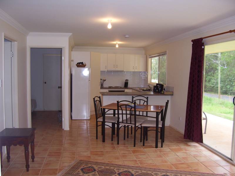 EXCLUSIVE!! TENANT IN PLACE. Picture