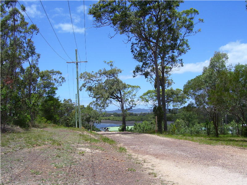 HIGH BLOCK, GREAT VIEWS, FABULOUS LOCATION Picture 2