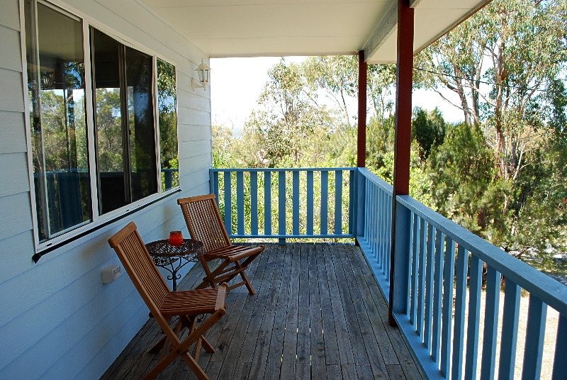 5 MINUTE WALK TO THE WATER Picture