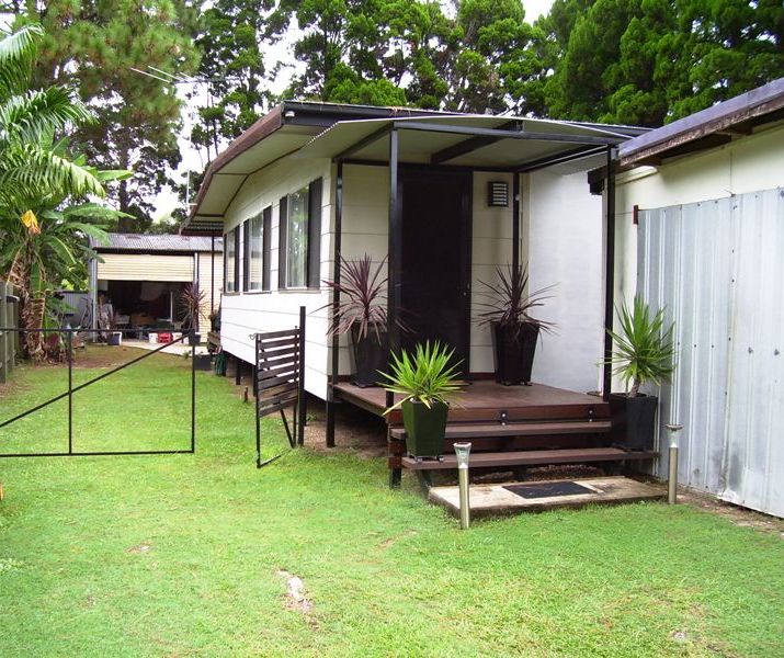 PANDORA'S BOX.........LOTS TO BE DISCOVERED......... Picture 3