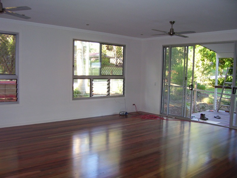 OPPORTUNITY KNOCKS - LOCATION, LOCATION Picture 2