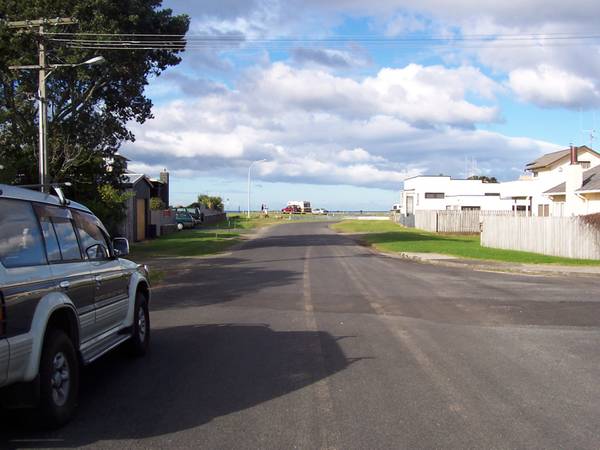 Close to Beach Picture 2