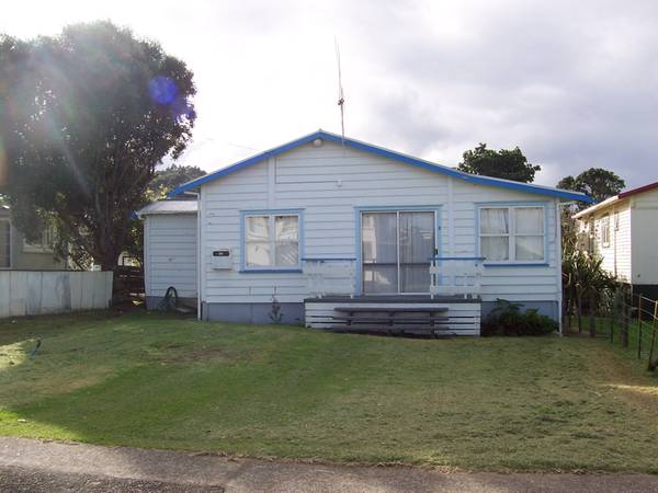 Close to Beach Picture 1