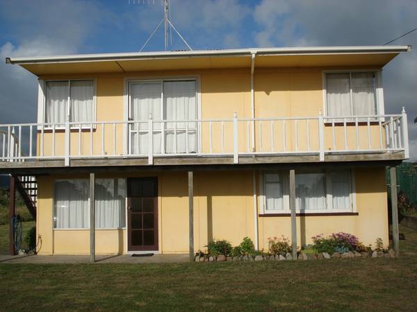 Views Of Mayor Island Picture 1