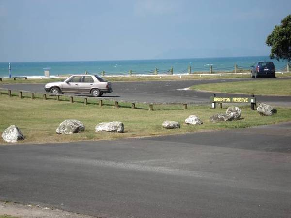 Across The Road to the Beach & Playground Picture 2