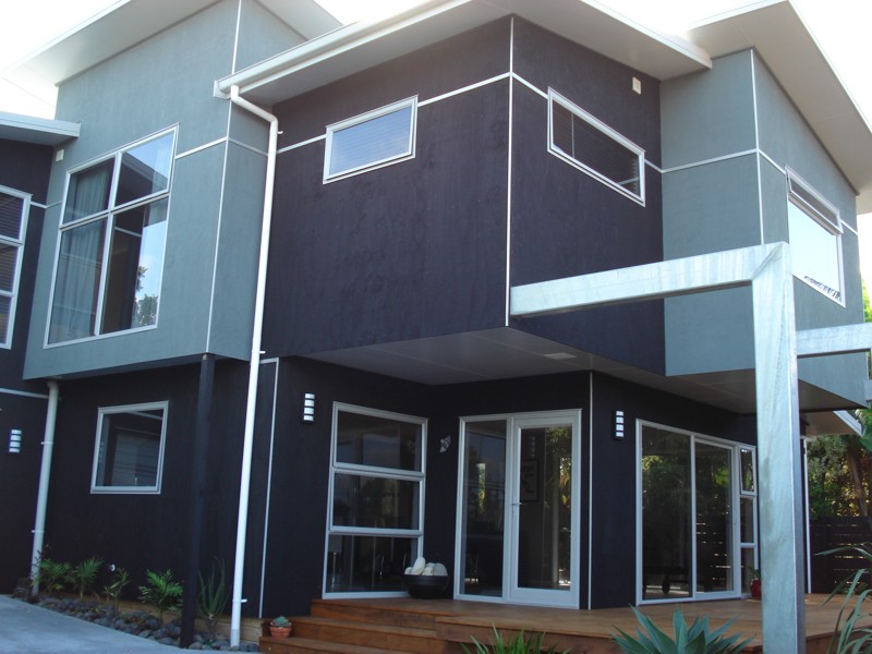 Brand New Condition Picture 1