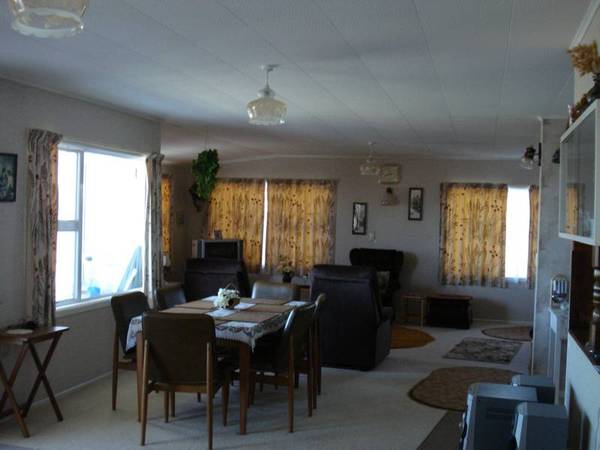 Uninterrupted Views! Picture 2