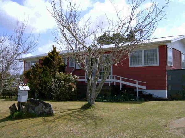 Park like Grounds Picture 1