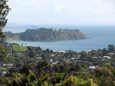 GARAGE/OFFICE ON SEA VIEW SITE Picture GARAGE/OFFICE ON SEA VIEW SITE Picture
