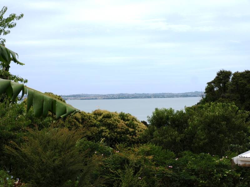 ROCKY BAY SEA VIEW Picture 2