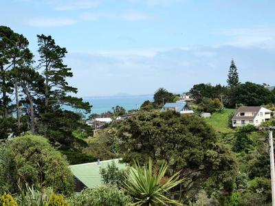 SECTION WITH SEA VIEWS Picture