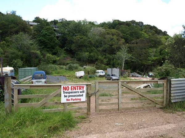 CENTRAL SURFDALE SECTION Picture 2