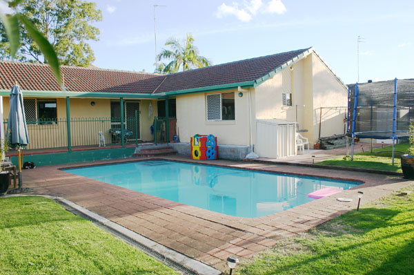 Price SLASHED $30,000 - Owner Has to Move Picture 2