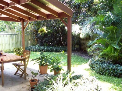 ENJOY EVERYTHING AT YOUR FINGER TIPS Picture