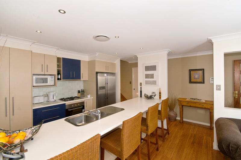 Immaculate Family Home Picture 2