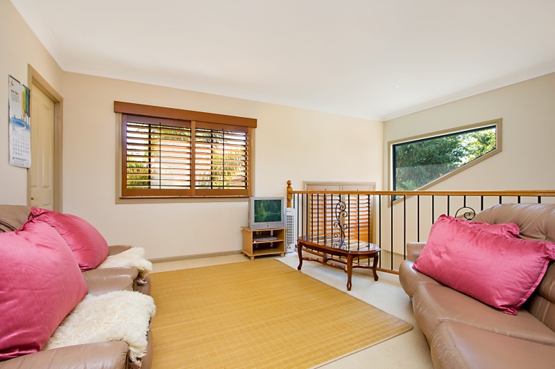 Price Slashed by $200,000 All offers considered! Picture 3