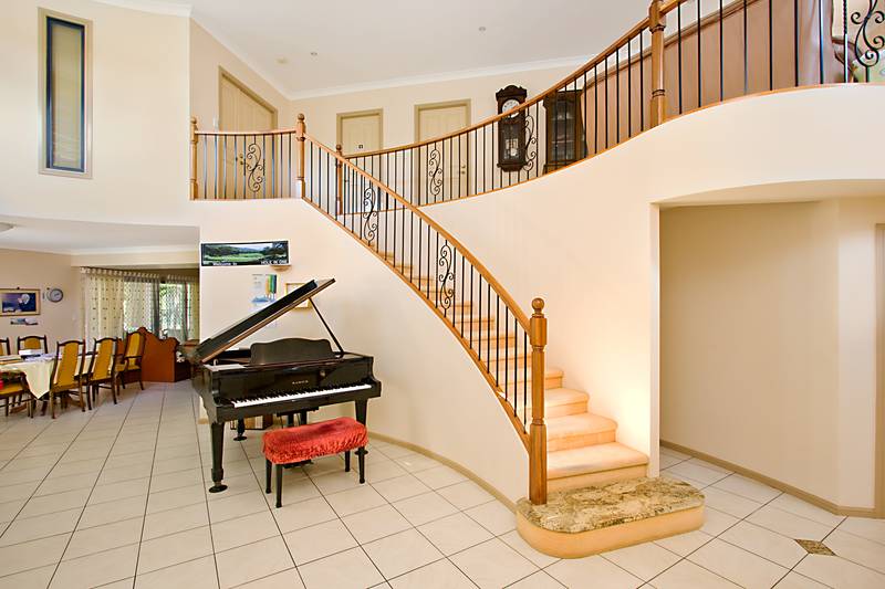 Price Slashed by $200,000 All offers considered! Picture 2