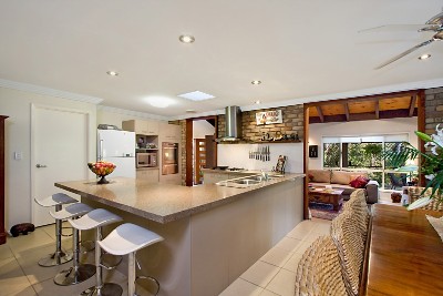 Private & Luxurious Family Living Picture Private & Luxurious Family Living Picture