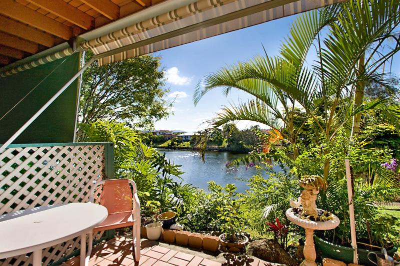 Waterfront townhouse - Low Body Corp Picture 1