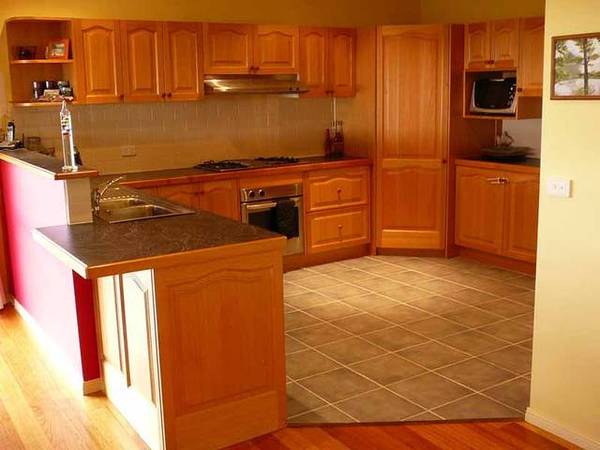 EXCEPTIONAL CITY VIEWS Picture 3