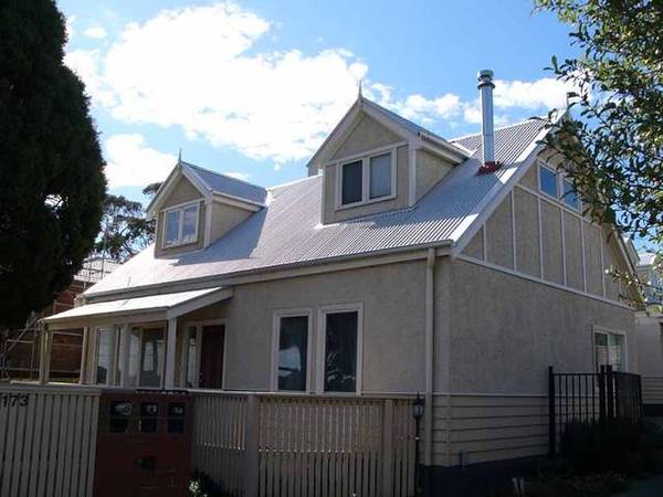 YOUR OWN TOWNHOUSE Picture 1