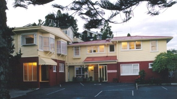 COMMERCIAL - FOR (LEASEHOLD) - 12½YRS Picture 1