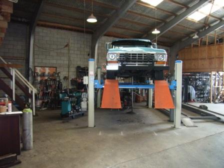 NICHE AUTOMOTIVE SERVICING Picture 1